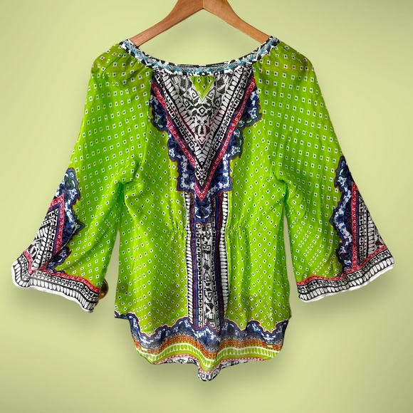 Hale Bob Green Chartreuse Print Silk Bell Sleeve Pullover Top Size S - Picture 2 of 12